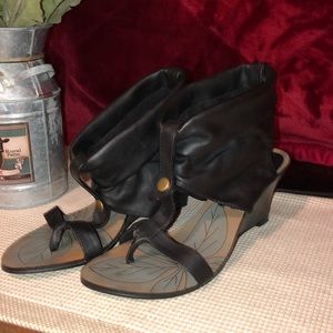 Bamboo sandals 👡- Black -Size 7